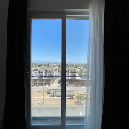 Διαμέρισμα Amazing Brand New Flat With Pool, Parking , View & 100Mbps Fibre Internet