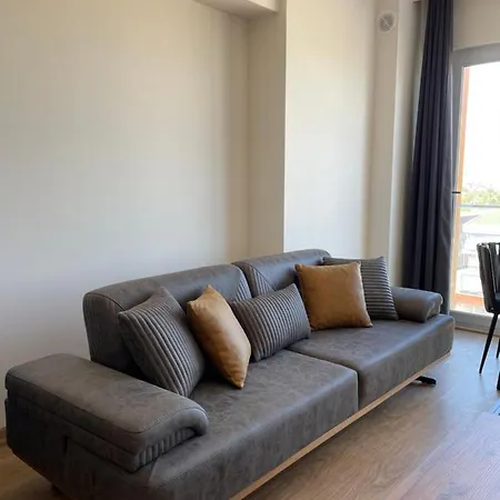 Daire Amazing Brand New Flat With Pool, Parking , View & 100Mbps Fibre Internet