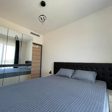 Daire Amazing Brand New Flat With Pool, Parking , View & 100Mbps Fibre Internet